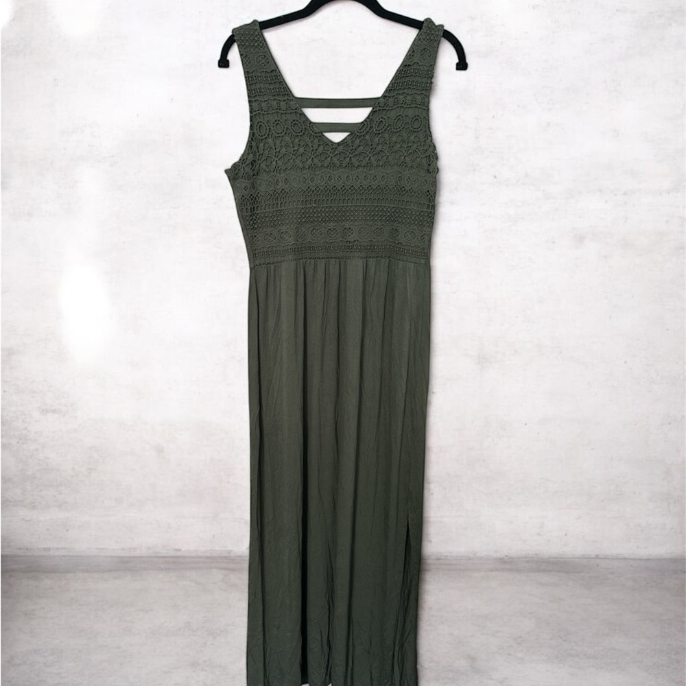 SPENSE Olive Green Crochet Maxi Dress